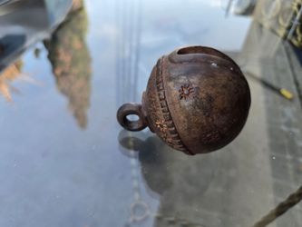 Decorative bell
