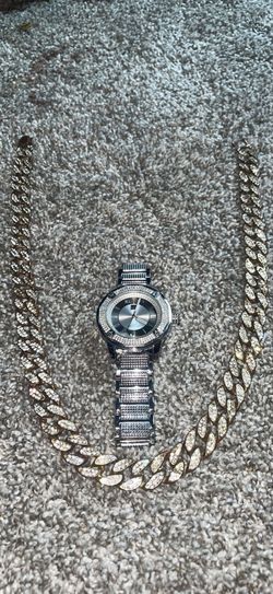 Bust down Watch And Chain