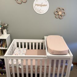 Crib set with mattress and diaper changing table / station