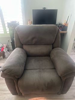 Gray Power Recliner Chair Excellent Condition