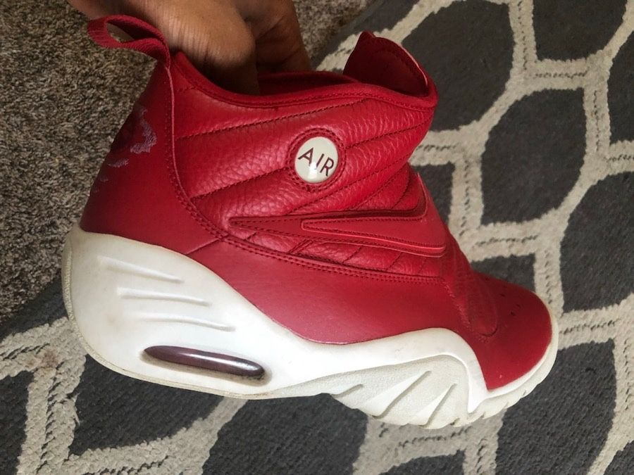 Size 12 nikes basically new