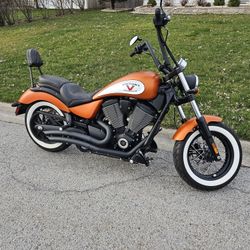 2017 Victory Highball