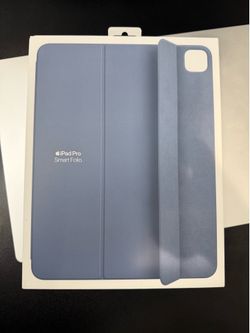 Apple iPad Pro 13-inch Smart Folio