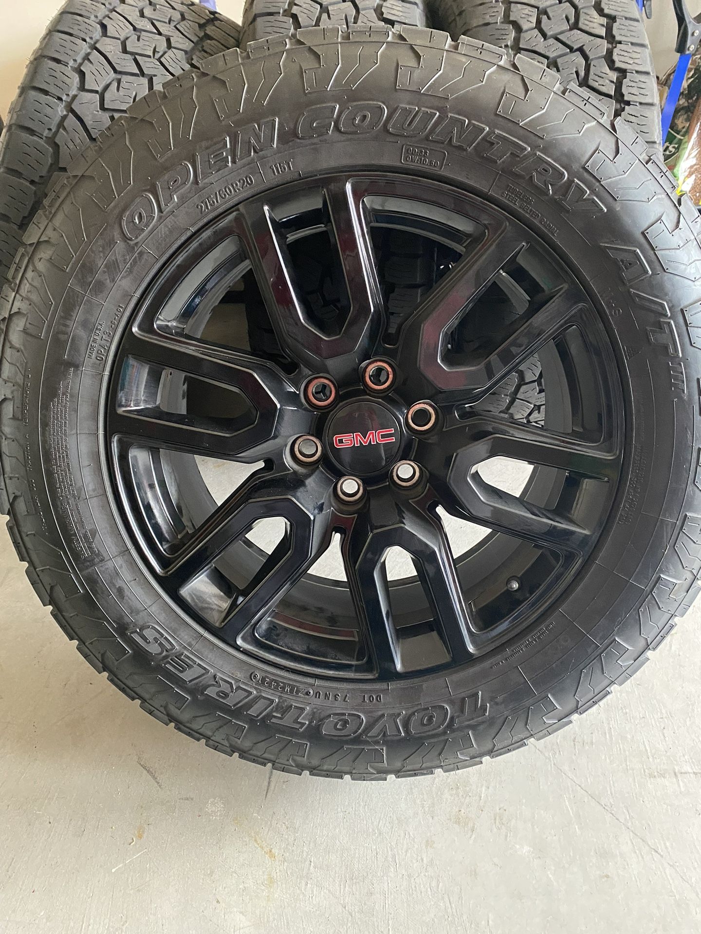 GMC Tires/Rims