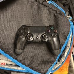 PS4 Controller 