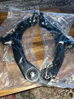Front Lower Control Arms Replacement