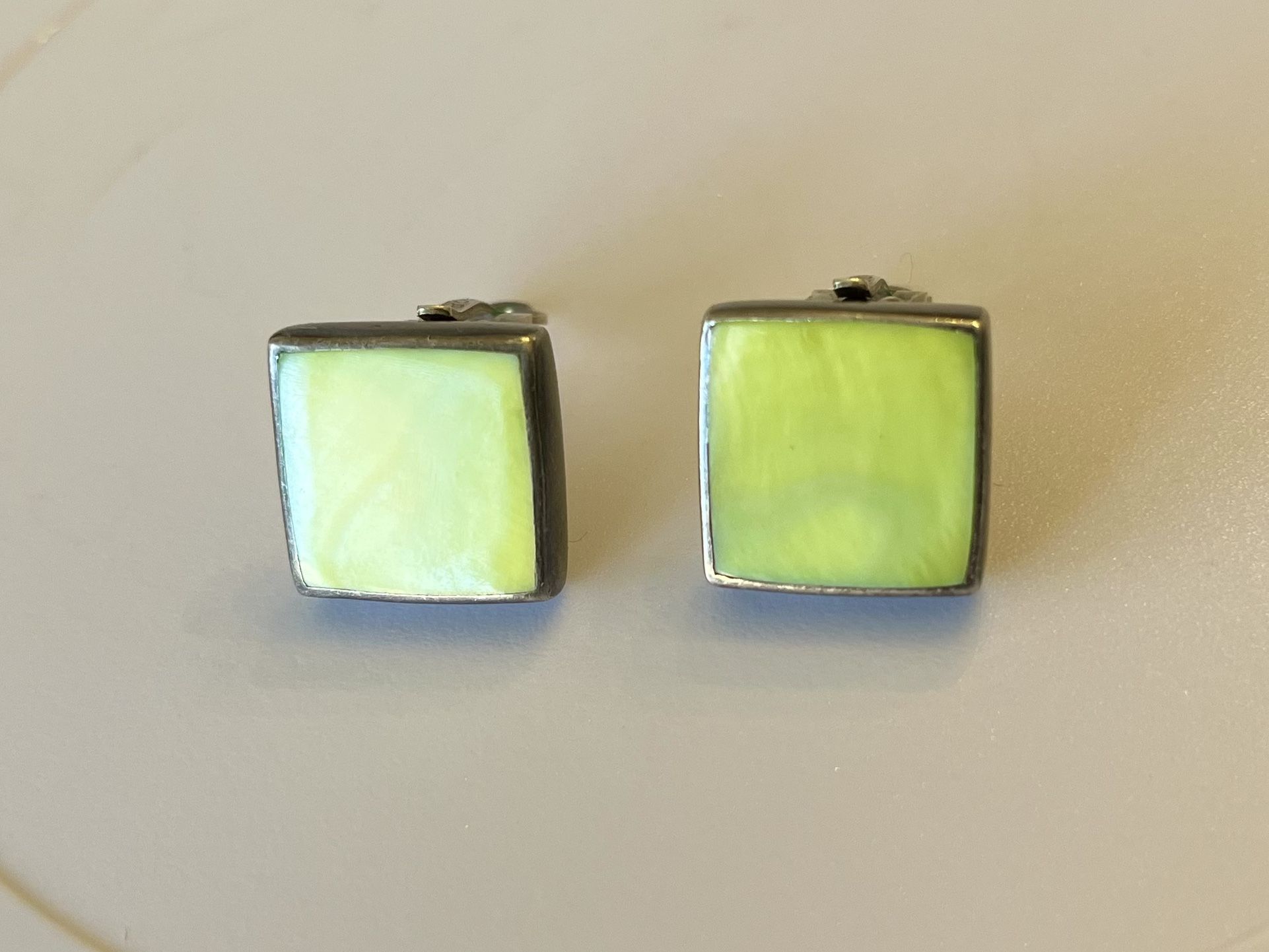Vtg 925 Sterling Earrings mother Of Pearl 