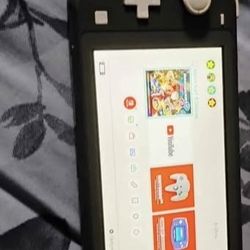 Nintendo Switch Light