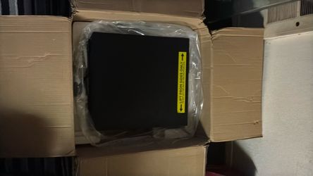 Black cyber power extended battery module