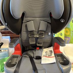 Britax Car Seat NEW Grow With You Click Tight