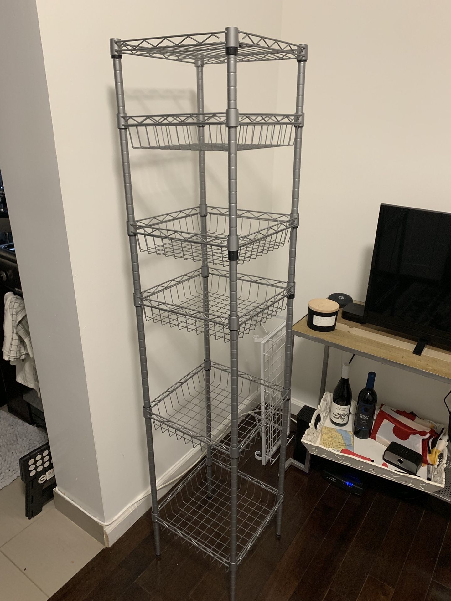 Storage Shelves - 6 tier