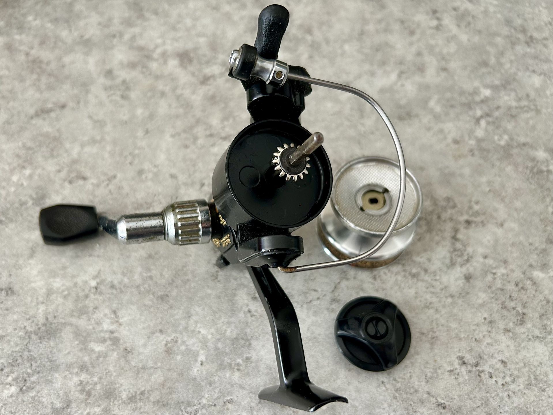 Power Shimano X-15 Fast Cast Spinning  Reel 3.1:1 Made In Japan