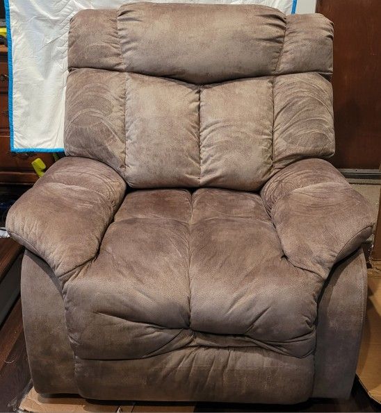 Powered Lift Assist Chair