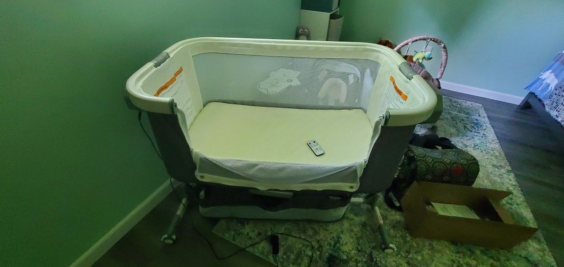 Rocking Bassinet