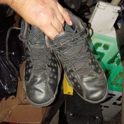 Air Jordan 13s  Size 6y 