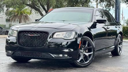 2021 Chrysler 300