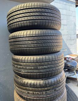 245 50 18 HANKOOK I'm selling this set of tires with 95% life left on all 4