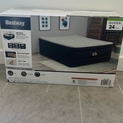 24in Queen Air Mattress [Brand New]
