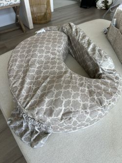 My Brest Friend Nursing Pillow