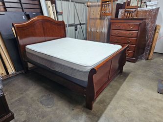 Queen bed and mattress