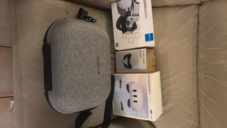 Meta Quest 3 VR Headset Bundle with BOBOVR Accessories
