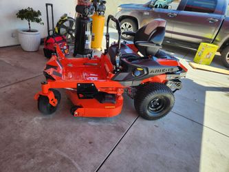 Ariens IKON (42") 21.5HP Kawasaki Zero Turn Mower 918002