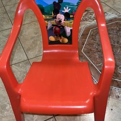 Mickey mouse plastic chair