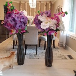 Vase with big oversized flowers- 1 pair