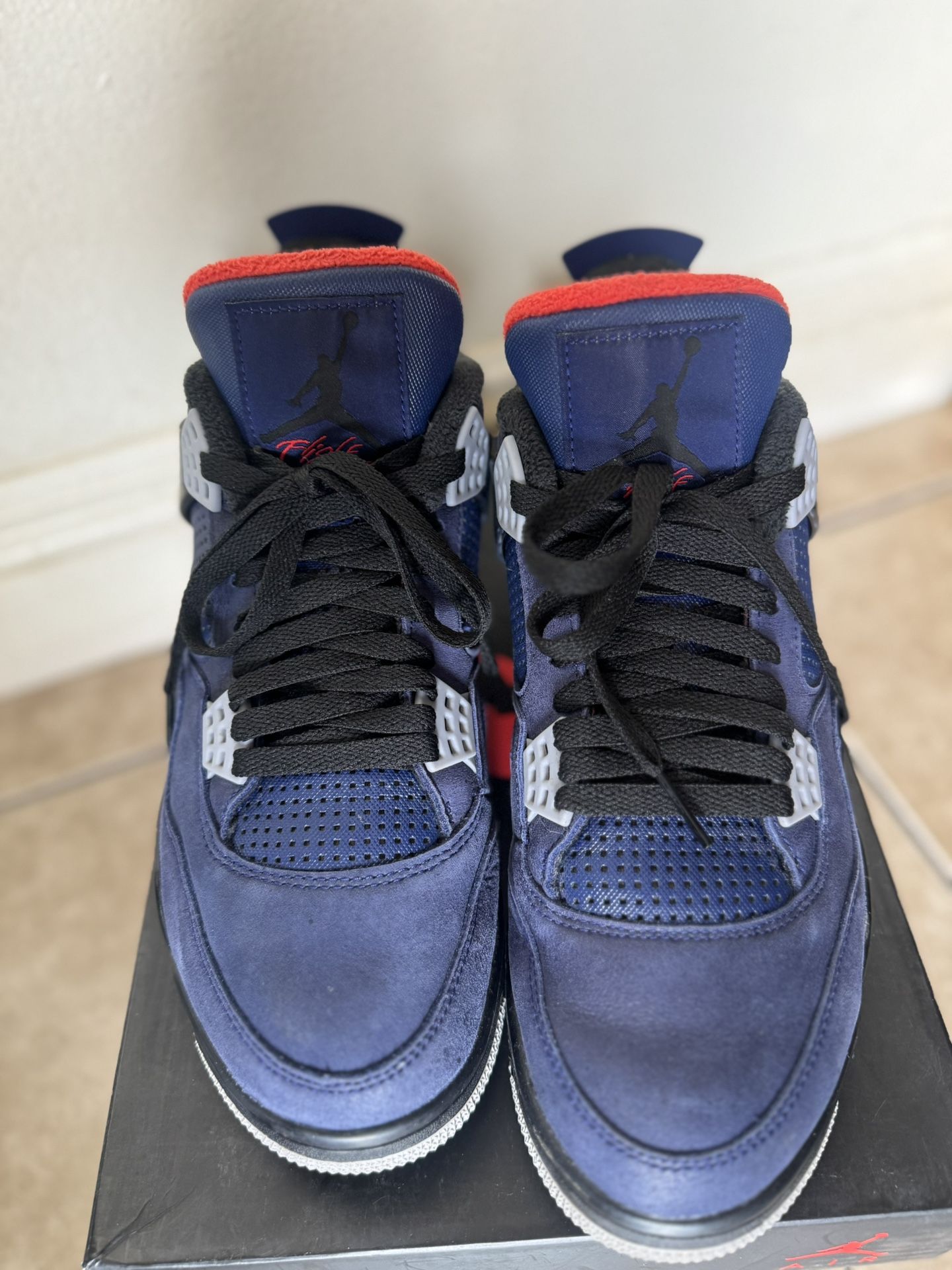 Air Jordan 4 Retro Winter Edition