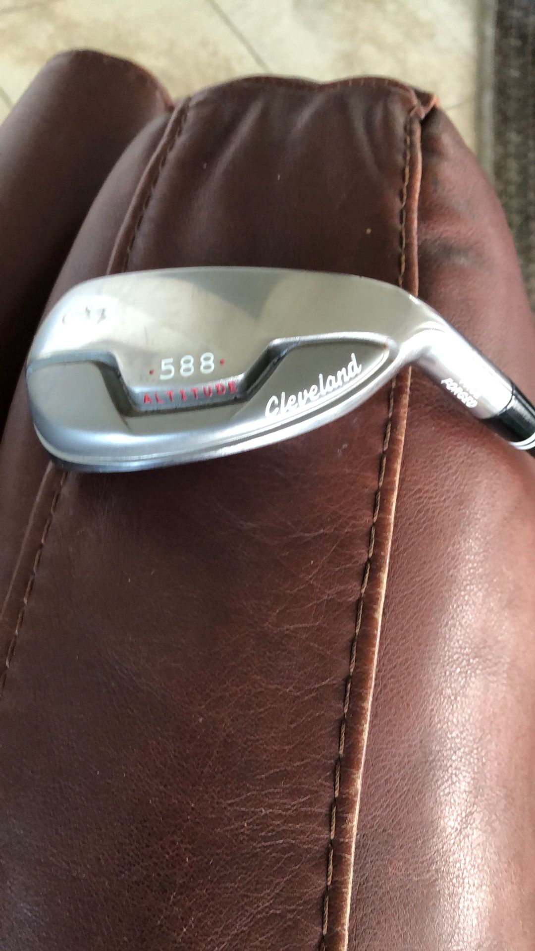 Ladies Cleveland 588 5 Hybrid Action lite 50 Graphite W Flex