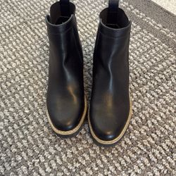 Chelsie  Boots Black