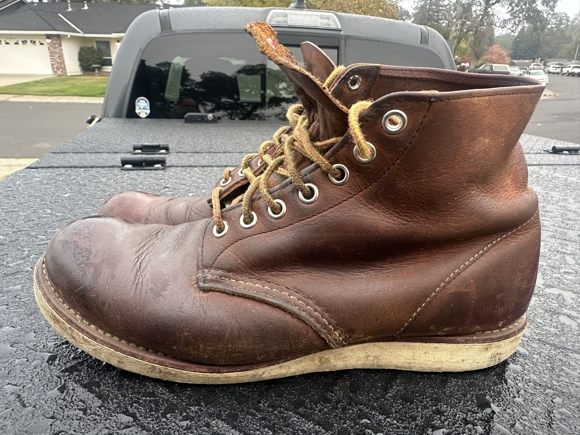 Red Wing 9111 round toe Heritage Boots.