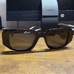 Black Glasses