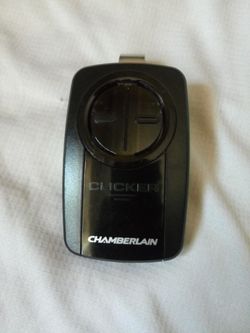 CLICKER CHAMBERLAIN UNIVERSAL GARAGE DOOR REMOTE