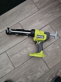 Ryobi 18V ONE+ Cordless Caulking and Adhesive Gun.