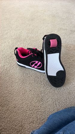 Heelys Black and Pink Roller Shoes