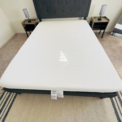 Queen Bedroom Set – Bed Frame + Mattress + Nightstands + Lamps