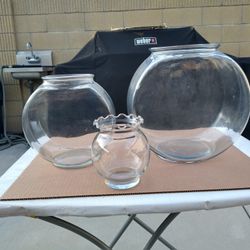 Fish Bowls, Assorted Colored Rocks, Decor & Accessories