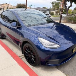 Tesla Model Y Dual Motor Long Range 