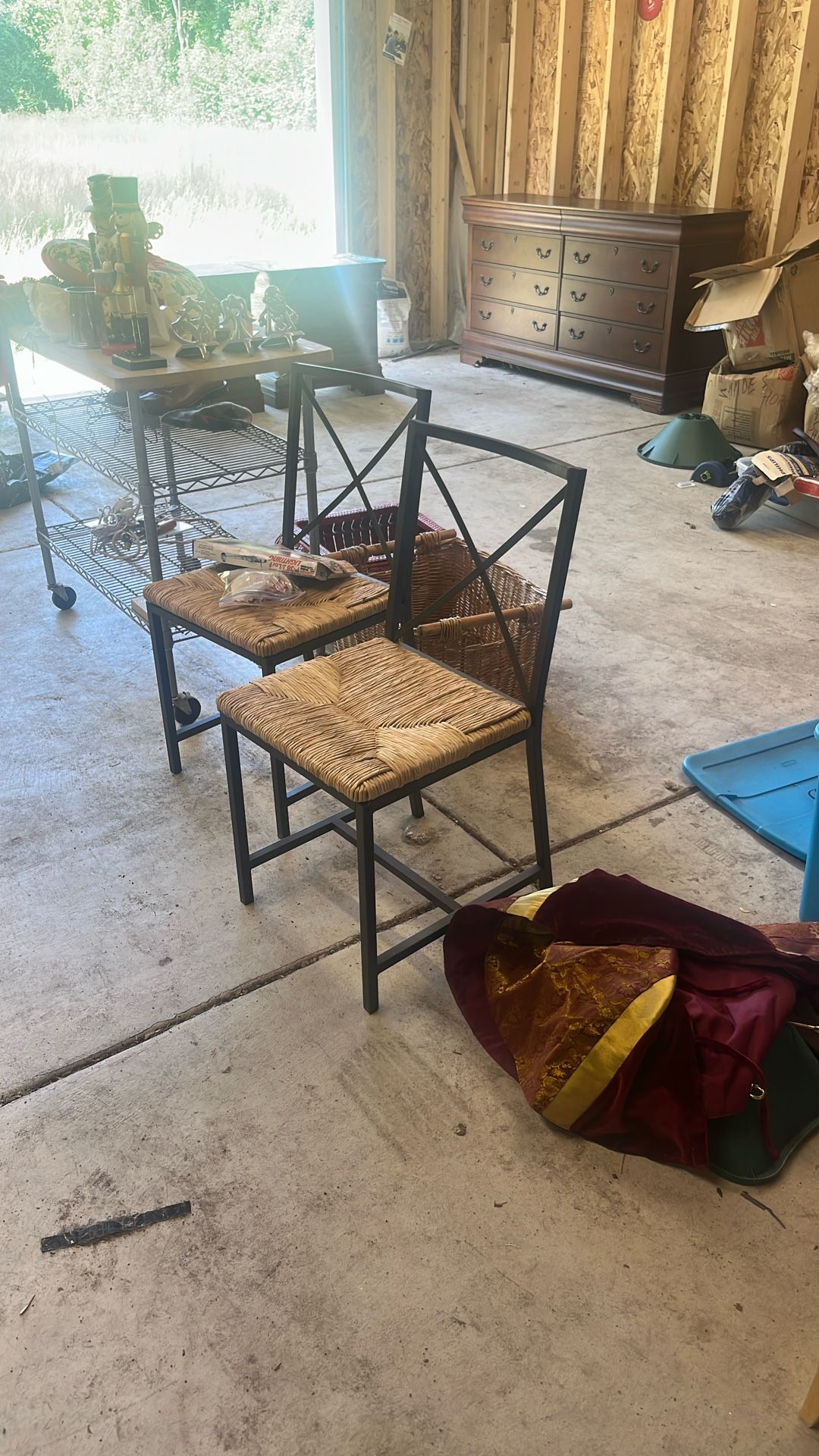 2 Chairs