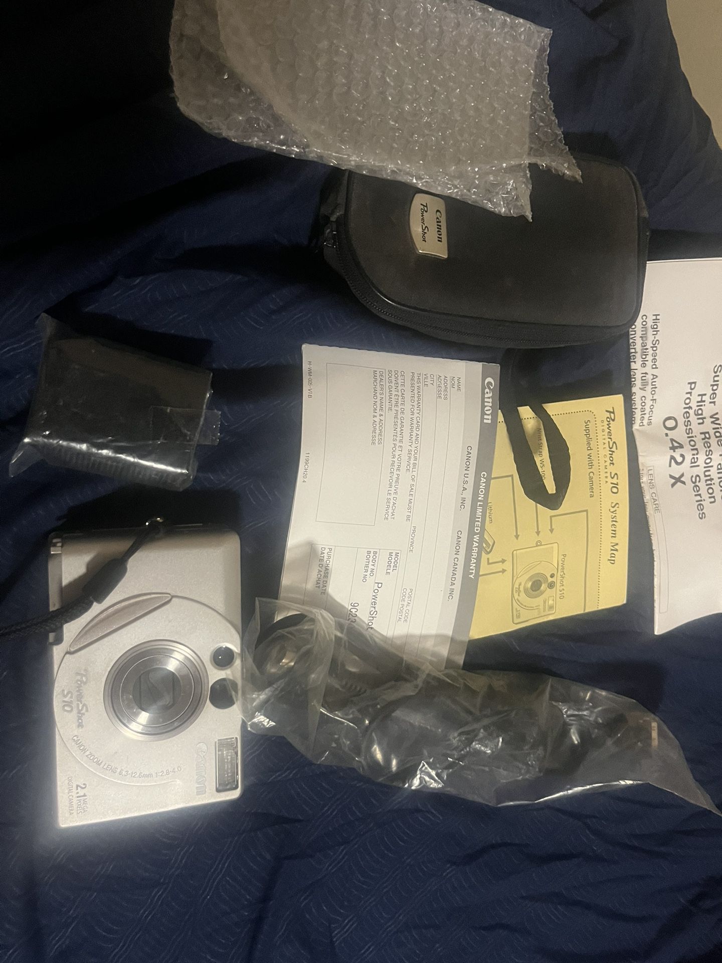 Canon PowerShot digital camera S-10 for parts with box No Battery Please Read