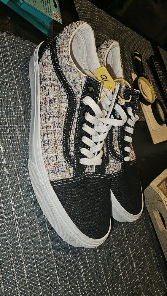 Van Men Size 10