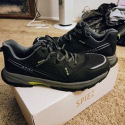 Steel Toe Sneakers. 10\5....New