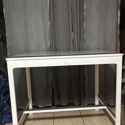 Table With Glass Bottom 