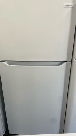 Frigidaire refrigerator