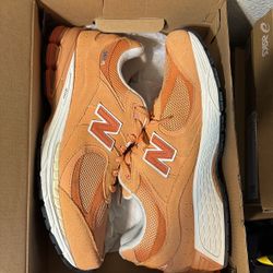 Orange New Balance 