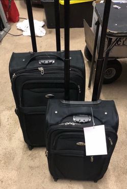 TGS Black Spinner Luggage Set of 2