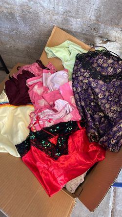 Y2K Women’s Clothing