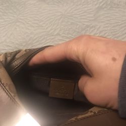 Vintage original Y2K Gucci bag . Rare to be found in such great mint condition.