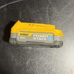 DEWALT 20V MAX XR POWERSTACK Compact Lithium-lon 1.7Ah Battery